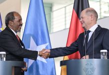 Scholz o szybkiej deportacji: Somalia obiecuje przyjąć z powrotem imigrantów z Niemiec