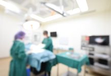 Skandal w niemieckim szpitlau: sprzątaczka pomagała lekarzowi przy amputacji