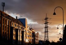 Niemcy planują reformę opłat za korzystanie z sieci energetycznej: właściciele instalacji fotowoltaicznych zapłacą więcej