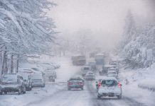 Potężny front zimowy nad Niemcami. Śnieżyce i wichury do 120 km/h grożą paraliżem kraju