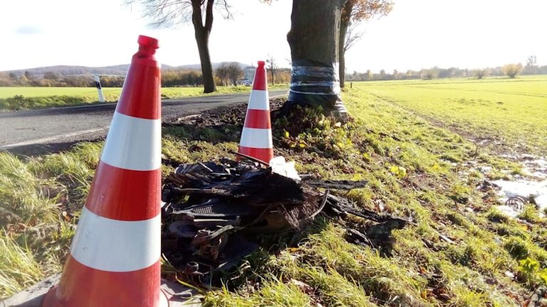 Dolna Saksonia: Samochód elektryczny zapalił się po wypadku – dwie osoby nie żyją