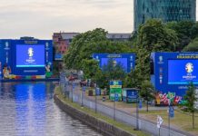 Strefa kibica we Frankfurcie: bezwzględny zakaz posiadania noży