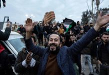 Wiele krajów europejskich (także Niemcy) wstrzymuje decyzje azylowe dla Syryjczyków