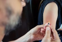 Niemcy: Tylko połowa nastolatków zaszczepiona przeciwko HPV – konieczna większa edukacja i świadomość