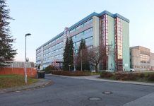 Niemcy: Groźby 15-latka sparaliżowały działanie dwóch szkół w Saksonii