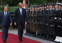 Chłodne powitanie nowego kanclerza Niemiec w Polsce: Tusk krytykuje Merza za kontrole graniczne