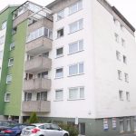 Uchodźca oszpeca drugiego