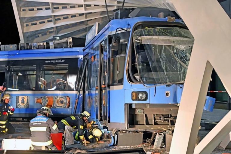 Tramwaj wykoleił się w Monachium – cztery osoby ranne, poważne utrudnienia w ruchu