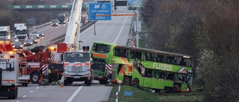 Wypadek Flixbusa w Niemczech: Przyczyną kłótnia między kierowcami?