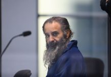 Kolejny dzień procesu kierowcy, który wjechał w tłum na jarmarku bożonarodzeniowym — „Słychać było łamanie kości”