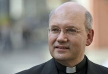 Niemcy: Diecezja Aachen planuje podawać do wiadomości publicznej nazwiska sprawców przemocy seksualnej