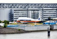 Ognisko koronawirusa w fabryce Airbusa w Hamburgu, 500 pracowników poddano kwarantannie