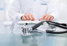 Ponad 500 berlińskich gabinetów oferuje bezpłatne leczenie uchodźcom z Ukrainy