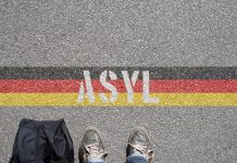 Niemieckie landy mają dość polityki migracyjnej: liczba uchodźców gwałtownie wzrasta, a rząd federalny nie podejmuje żadnych działań!