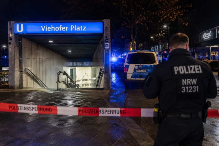 Nożownik zaatakował 58-latkę w Essen. Policja prosi o pomoc – sprawca mówił po arabsku i nadal jest poszukiwany