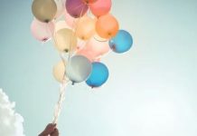 Turyngia: Policja ostrzega przed podejrzanymi balonami z dołączonym numerem telefonu