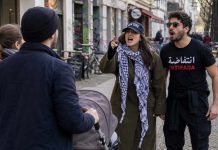 Skandaliczne sceny w Berlinie. Para z dzieckiem zaatakowana antysemickimi hasłami, policja prowadzi śledztwo
