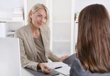 Podanie o pracę w Niemczech: jeśli jesteście świeżo po ślubie, lepiej nie podawajcie swojego stanu cywilnego