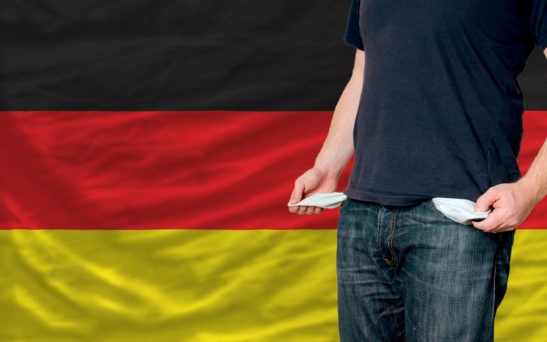 Gwałtowny wzrost liczby długotrwale bezrobotnych w Niemczech. Co trzeci bez niemieckiego paszportu!