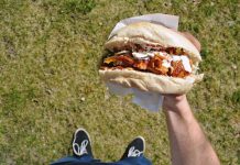 Cztery miliardy euro z pieniędzy podatników: Lewica chce bonów na kebab dla każdego mieszkańca Niemiec!