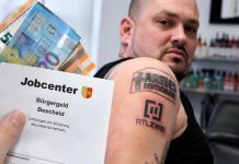 Niemiec żyje z zasiłku i wydał 100 euro na tatuaż. „Na koszt państwa żyje się lepiej”