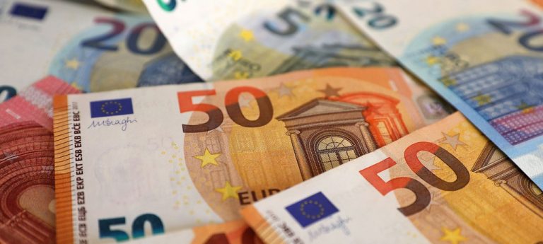 Niemieckie Stowarzyszenie Opieki Społecznej żąda płacy minimalnej w wysokości 15,02 euro z powodu inflacji