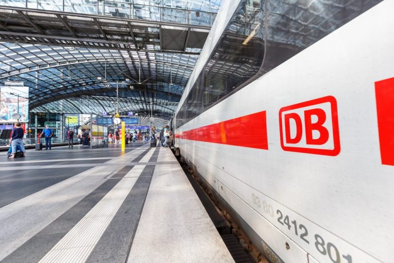 Pociągi Deutsche Bahn nigdy wcześniej nie były tak niepunktualne jak w 2022 roku!