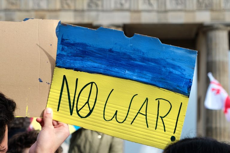 Uczniowie z Hamburga będą mogli w czwartek w czasie zajęć szkolnych wziąć udział w proteście przeciwko wojnie na Ukrainie