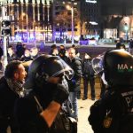 demontracje przeciw restrykcjom koronawirusowym