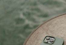 Poradnik zakupu etui na telefon: na co zwrócić uwagę?