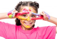 Czy w Niemczech dzieci można zostawiać same w domu?