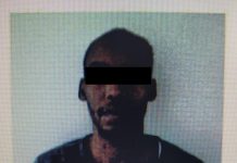 Niemcy: Somalijczyk, który w ataku szału odciął głowę współlokatorowi, został deportowany – rok po głośnej ucieczce z kina