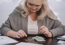 Niemiecka emerytka: „Moja emerytura nie jest wystarczająca do życia w Niemczech”