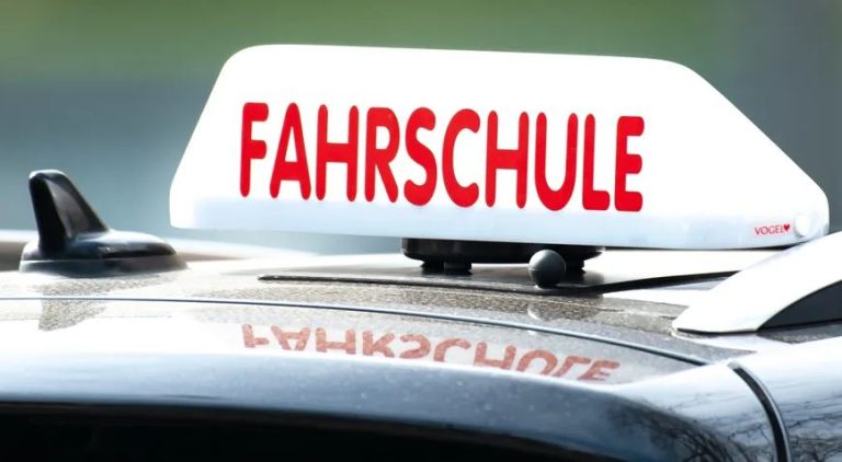 Niemcy: Rekordowy poziom prób oszukiwania na egzaminach na prawo jazdy