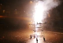 Niemcy: Związek zawodowy policjantów apeluje o ogólnokrajowy zakaz prywatnych fajerwerków