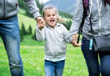 Adopcja dziecka w Niemczech: oto jakie przeszkody trzeba pokonać