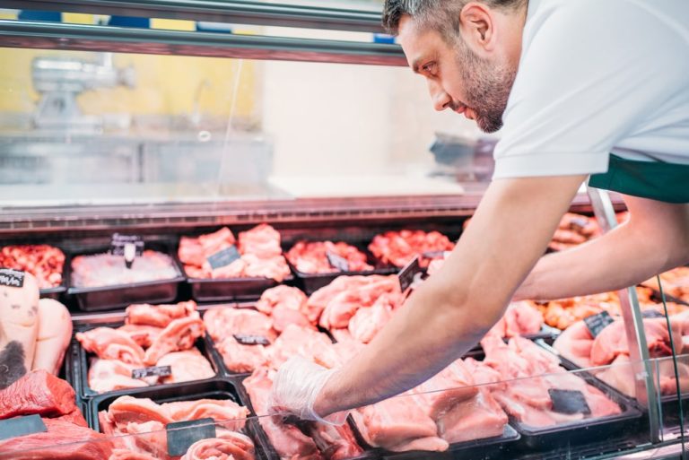 Niemcy: Federalny Urząd Ochrony Środowiska chce wyższego podatku od mięsa
