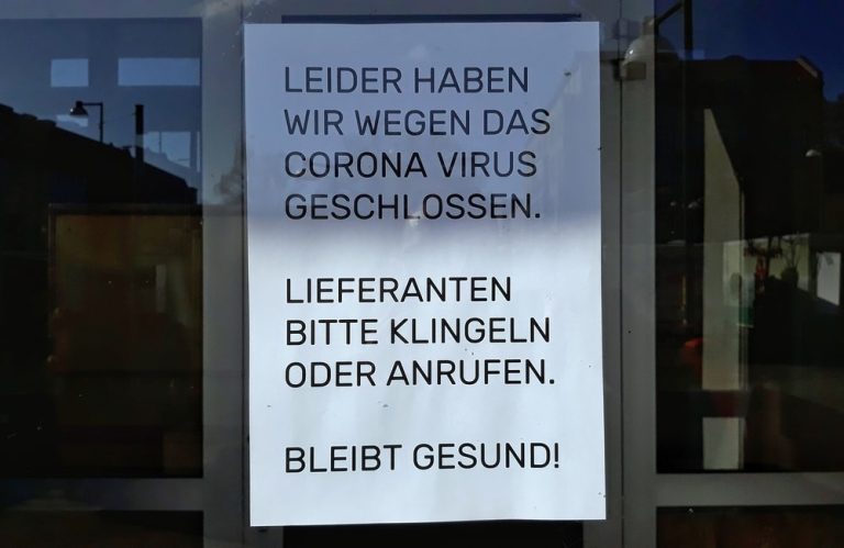 Liczba nowych zakażeń koronawirusem w Niemczech wciąż rośnie. Niektóre kraje związkowe wprowadzają nowe środki walki z pandemią