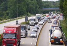Ferie jesienne w Niemczech – ADAC ostrzega przed korkami w weekend