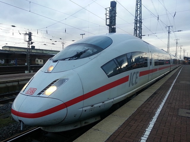 Niemcy oceniają usługi „Deutsche Bahn“ jedynie na poziomie zadowalającym!