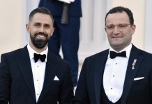 „Myślę, że bylibyśmy dobrymi rodzicami” – Jens Spahn chce mieć dzieci