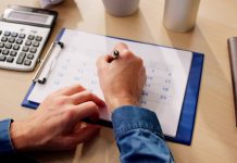 Szef Instytutu Gospodarki Niemieckiej: powinno się rozważyć zniesienie niektórych dni ustawowo wolnych od pracy