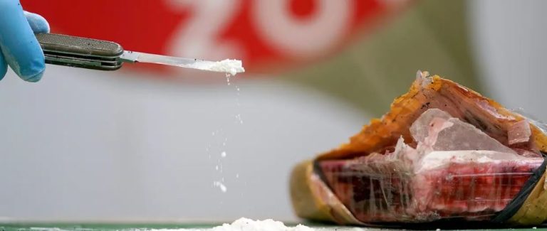 Znaleziono rekordową ilość kokainy w porcie w Hamburgu – wartość liczona w miliardach euro