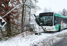 Atak zimy w Niemczech: 250 km korków w Nadrenii Północnej-Westfalii