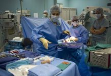 SPD, FDP i Zieloni planują wprowadzenie obowiązku szczepień dla pracowników szpitali i domów opieki od 16 marca