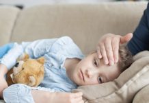 Kinderkrankengeld: federalny minister zdrowia zapowiada ułatwienia dotyczące zasiłku z tytułu opieki nad chorym dzieckiem