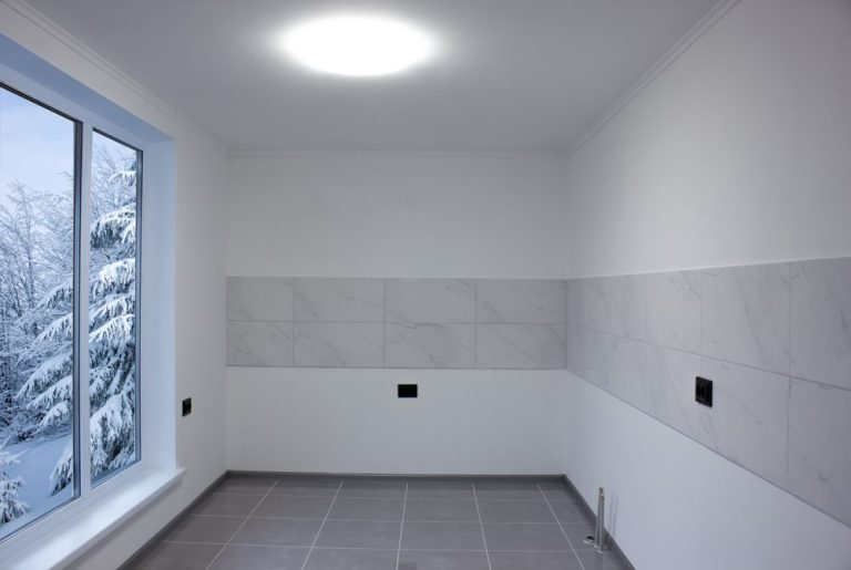 Niemcy: Wynajmujący obiecał kuchnię, ale nie dotrzymał słowa? Możesz obniżyć czynsz nawet o 100%!