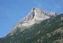 Alpiniści znaleźli w tyrolskiej dolinie Lechtal zwłoki kobiety – ofiara pochodzi z Bawarii