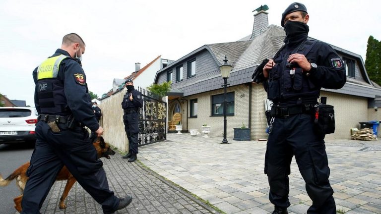 Niemcy: Członkowie libańskiego klanu mieszkali w willi za milion euro i przez lata pobierali od państwa zasiłek