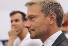 Niemiecki minister finansów Christian Lindner chce całkowitego zniesienia podatku solidarnościowego